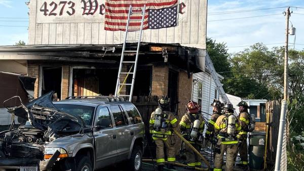 A fire at a tattoo shop in Madison, Wisconsin, is believed to have been intentio<em></em>nally started by the owner, who died minutes later in a crash, cops say.