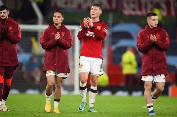 Manchester United face daunting test at Premier League leaders Liverpool