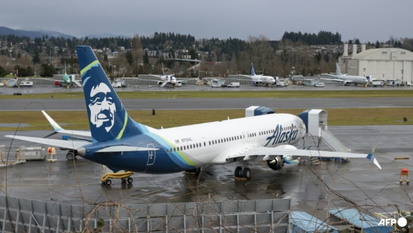 Boeing executive apologises over MAX 9 problem, promises fixes